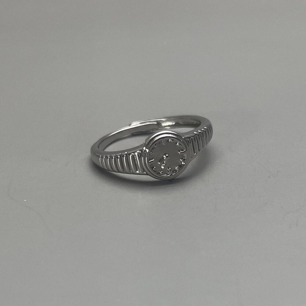 Y2K Vintage Silver Watch Ring – Adjustable Size, Unisex, Brand New